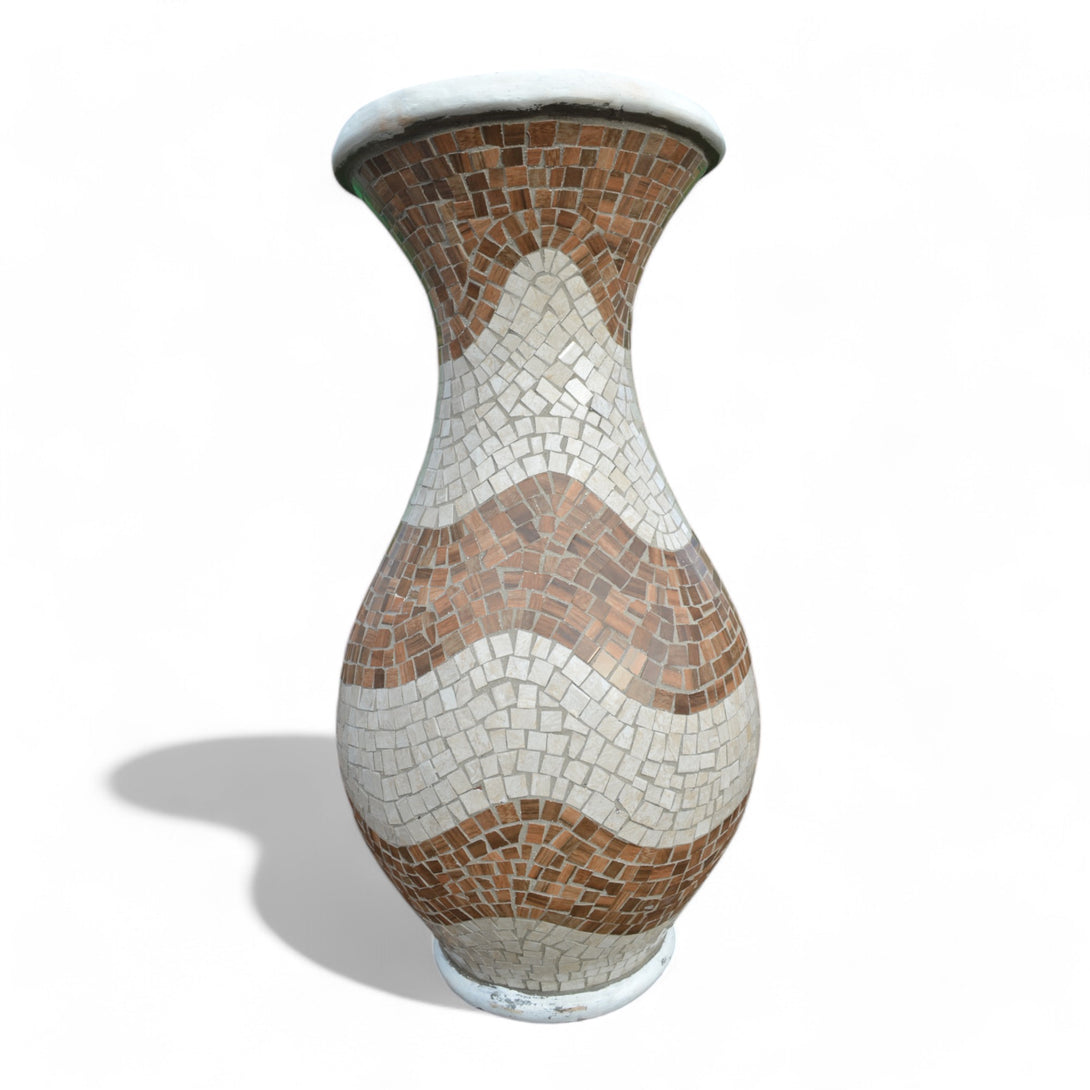 Magnolie XL Vase wellenförmigen Mosaikdesign - Eden Garten Handgemachte Vase mit Mosaikmuster, hergestellt von Eden Garten Blumentöpfe.